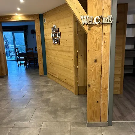 Apartment Le Nid De Mimi - Gite Avec Vue A La Bresse - Sauna Et Balneo La Bresse